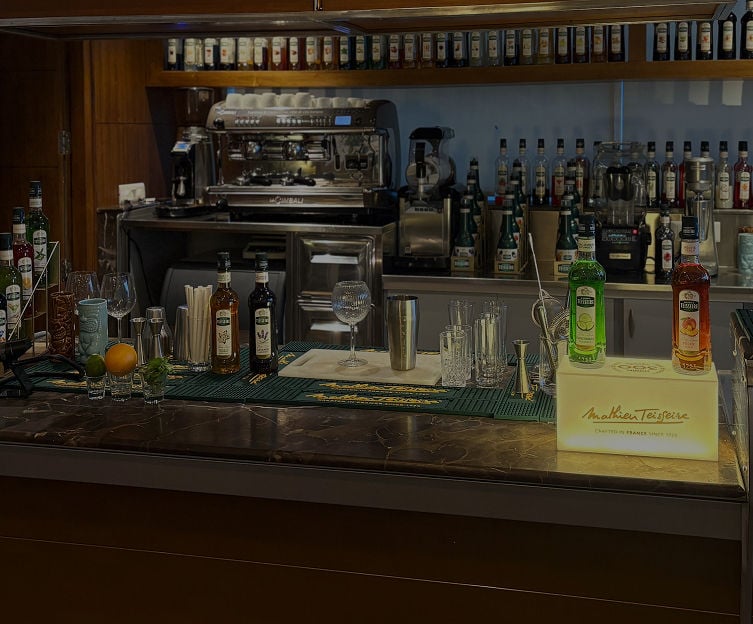 BEVERAGE STUDIO